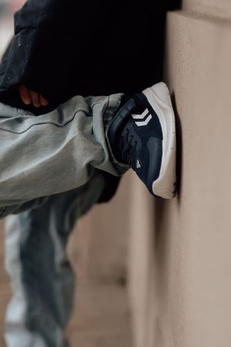 Hummel Actus TR breather JR joggesko - black iris 