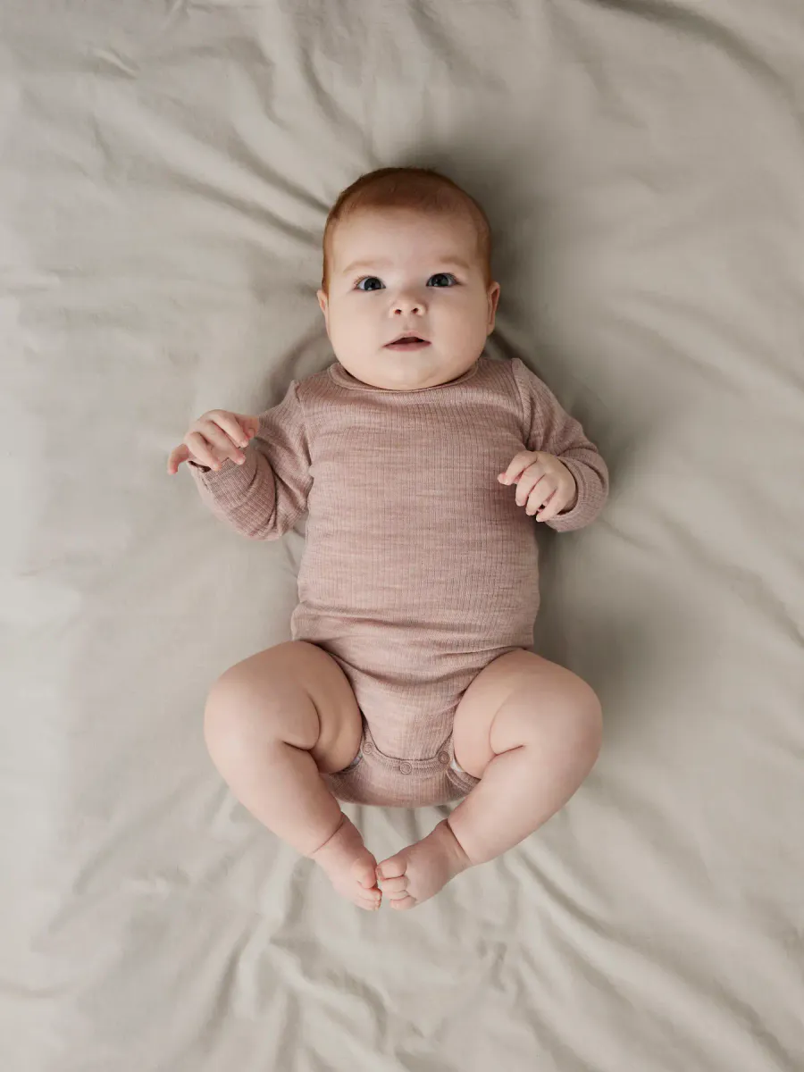 Name It Wax ribbet ull body til baby - shadow gray