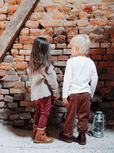 Hust & Claire Gary Ottoman kordbukse til barn - brown stone